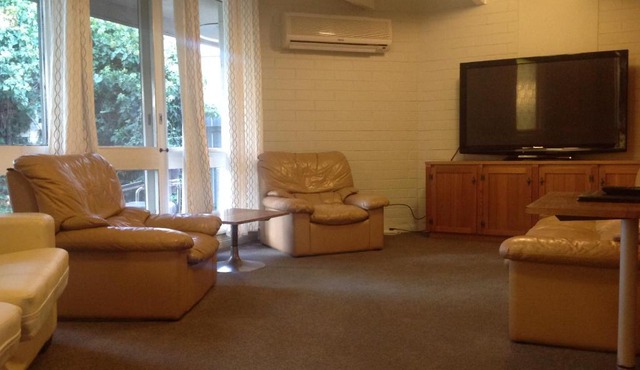 Cobram Colonial Motor Inn