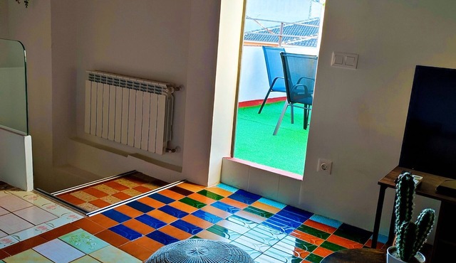 Cozy, bright, terrace-solarium, rustic living room. Very close to Madrid.