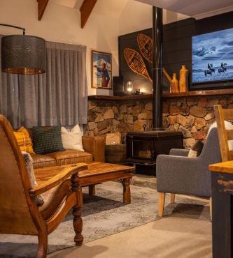Crackenback Castle free standing chalet with fire place