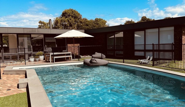 Devonlea Olive Grove 4br Home with pool on 8acres- next door to The Cups Estate