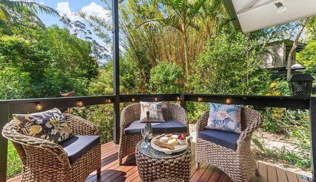 Elevata Villa at Montville - Quite Private 3 Bed Villa set in Tropical Garden