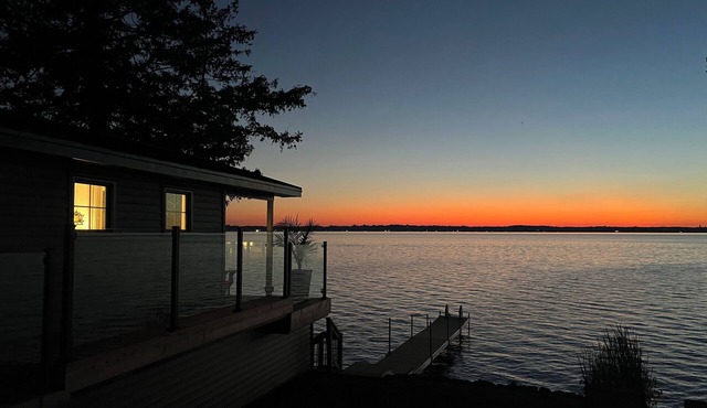 Entire Lakefront Cottage + Boathouse Cozy & Peaceful with Stunning Views in Caesarea