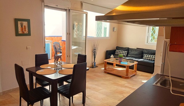 G-3 Studio with patio and mountain views.