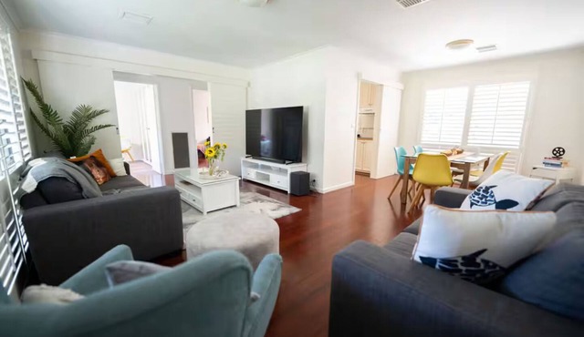 Games house 3Bed 2 Bath Family Home