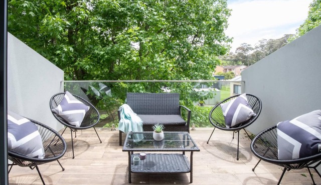 Generous 2-Bed Townhouse With A Private Balcony in North Batemans Bay