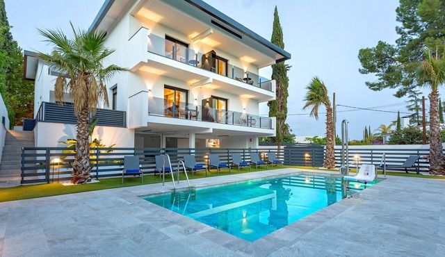 Genteel Home Arruzafa VI