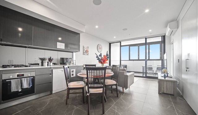GREEN Skyline View2BR close to Easter Show