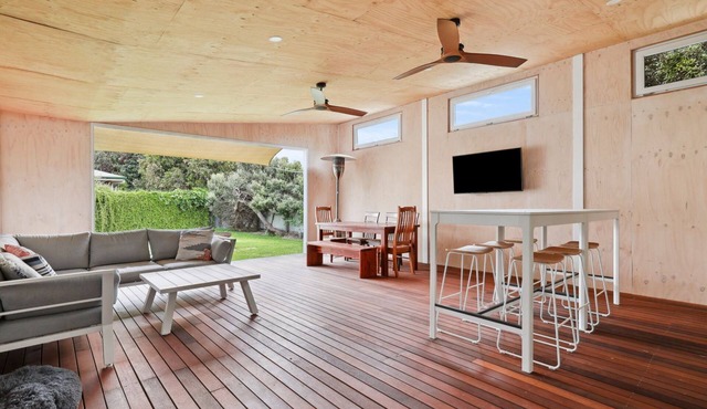 Hazel House, 2 Hazel St, Goolwa Beach in Goolwa Beach