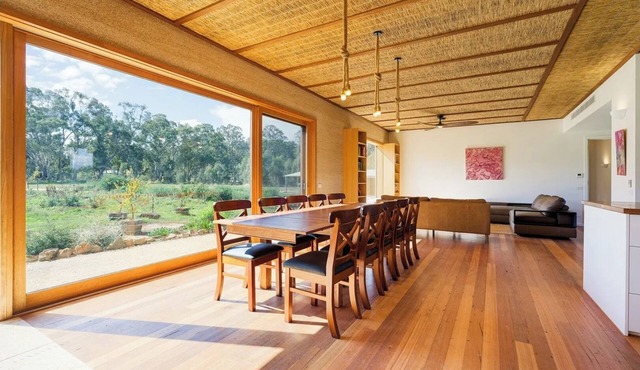 Hempcrete Homestead - Large Group Family-friendly Nature Escape in Castlemaine