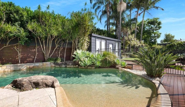 Hidden Oasis – A Private Tropical Retreat in the Heart of Berry