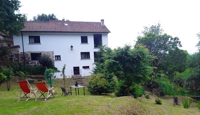 Homerez - Big house for 11 ppl. with garden, terrace and balcony at Pontevedra
