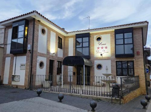 Hostal Don Juan Meco in Meco