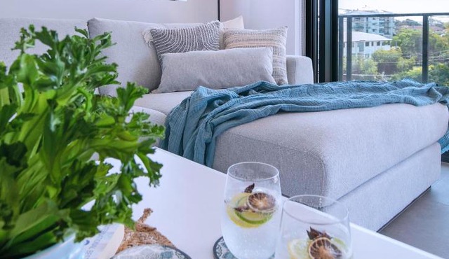 HOT Stylish Costal 3 ensuite apartment on Redcliffe, Brisbane
