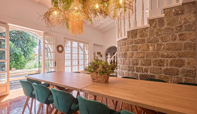 Ibicenco Beach Villa