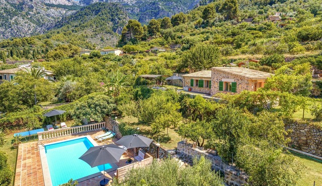In the mountains with pool - Villa Sa Teulera Sóller in SOLLER