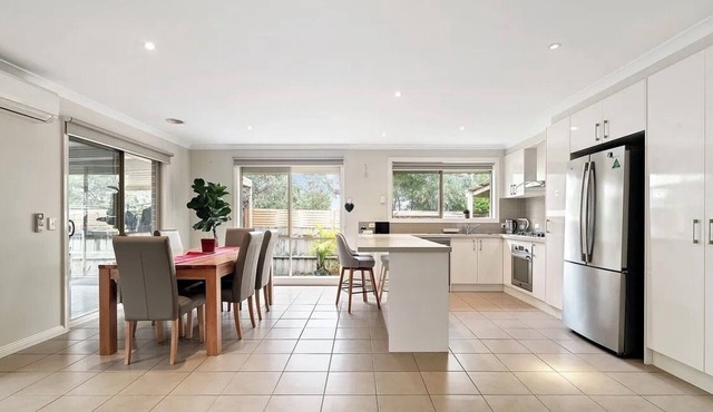 It’s a very clean house with bright nature light