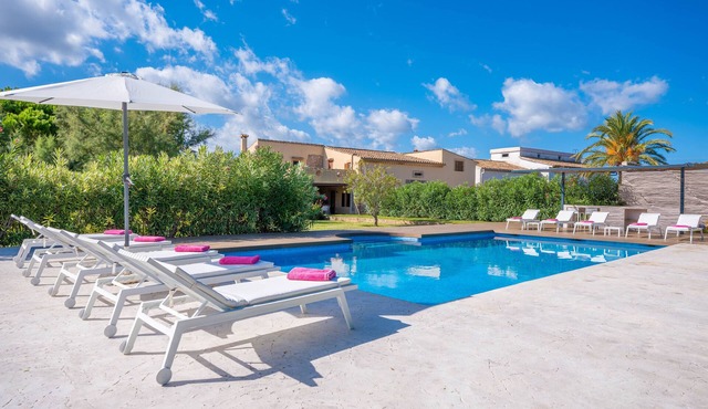 L'ERESTA - Wonderful villa with private pool and Free Wifi in Pollença