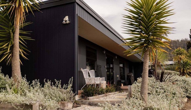 Lifebuoy Beach House Bicheno