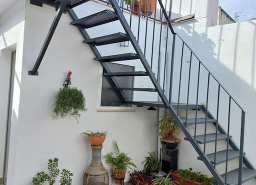 LOFT EN PATIO DE CASA TÍPICA DE PUEBLO