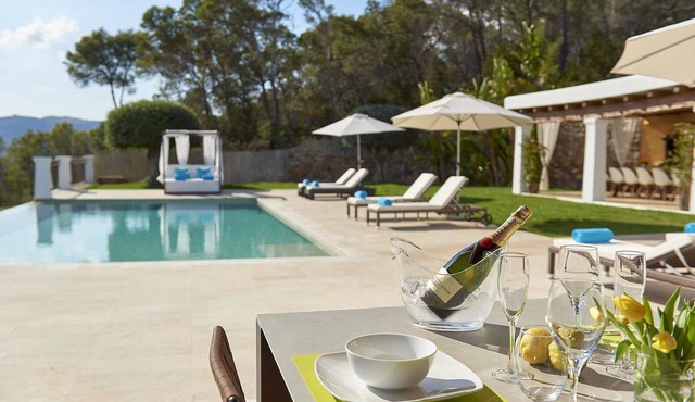 Luxury 5BR Villa with Stunning Views, Ibiza Villa 1311