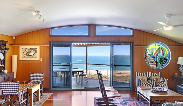 Luxury three bedroom unit with spectacular beach and ocean views.