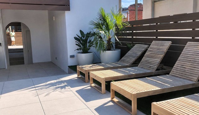 LV22 Capacidad 5 personas en Poblenou, cerca playa