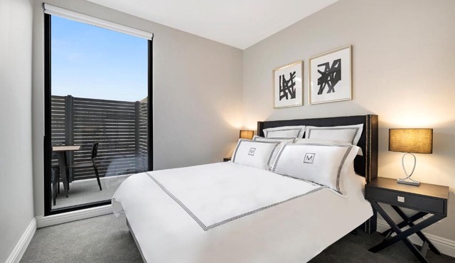 Manhattan Apartments - Caulfield North