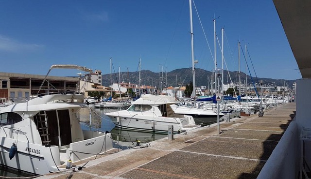 Marina 2 in Roses