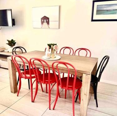 Maya Newcasle 6 bedrooms home