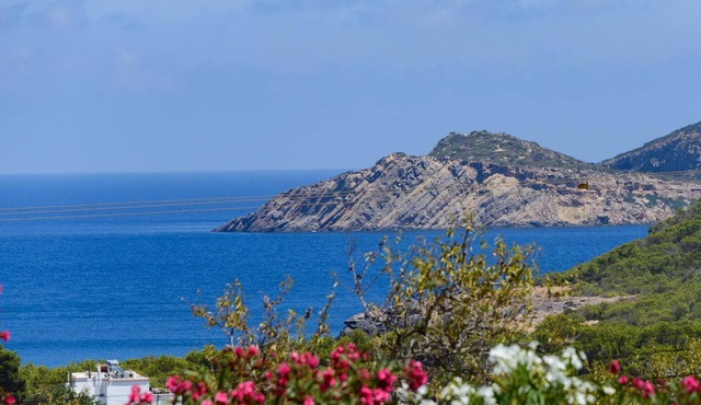 MIQUELA, Villa. Ibiza. Located in Pou Des Lleo and overlooking the sea