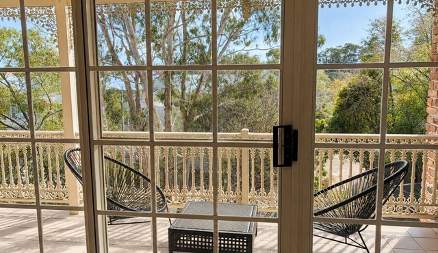 Modern 2BR Apartment/Parking in Griffith
