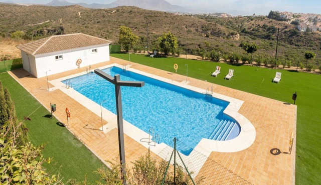 Modern apartment in Manilva with shared pool and 5 minutes walk of the sea