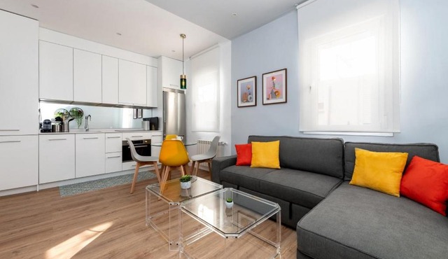 Modern Refurbished - 1BD 1BTH - Chamberi in Madrid
