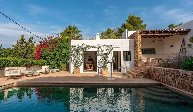 My Rental Homes - Can Blanca with private swimming pool, nice garden and barbecue