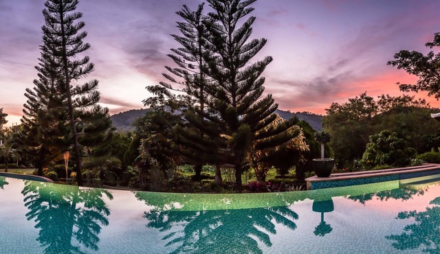 NAI HARN BEACH - Outstanding 6 Bedroom Pool Villa