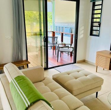 Nanua Lodge 1 green