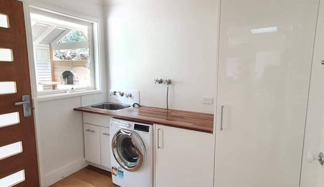 New listing! Newly Renovated - Gum Tree Retreat