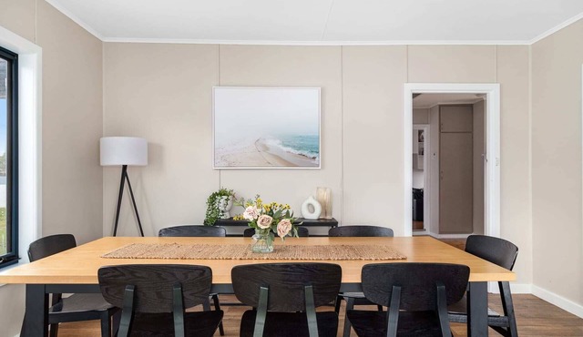 No Vew Coastal Accommodation - Close to beach - Free wifi - Big groups - Ducted heating & cooling