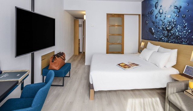 Novotel Barcelona Cornella in Cornella de Llobregat