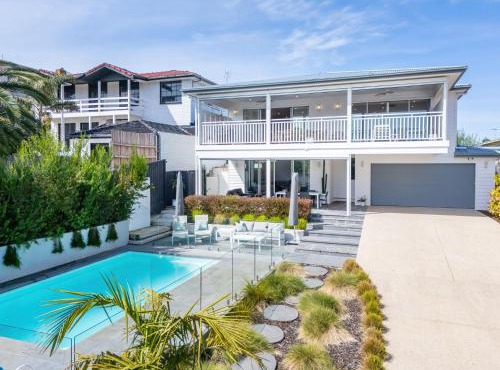 Ocean Pearl - Oceanview Luxe Escape with Pool