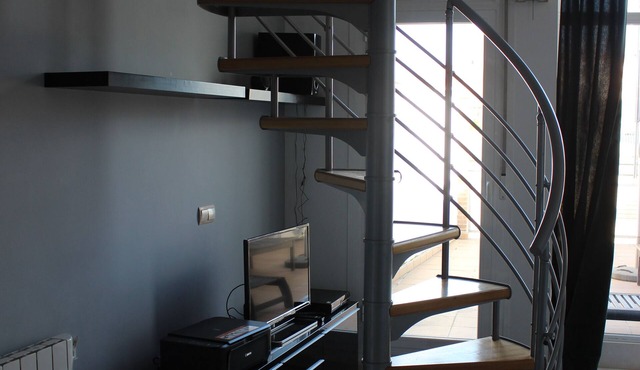 Octavio Loft: Wifi/1.5 bathrooms/AA