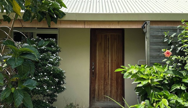 OTAHA 3, Vaiotaha Lodge