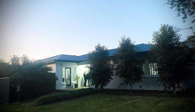Pet friendly 4 bedroom property in the heart of Penola.