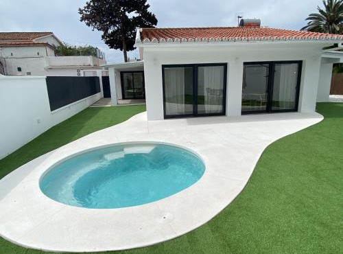 Pretty house 100 metres from the beach