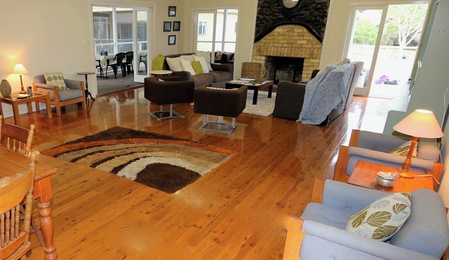 Private Estate with Main Heritage House + Cottages — Exclusive Use