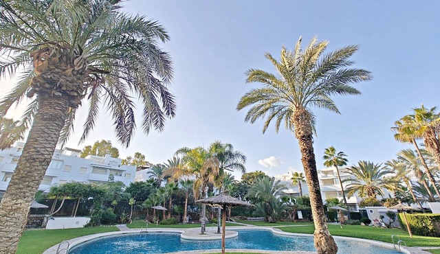 Puerto Rey - Near the beach with private garden