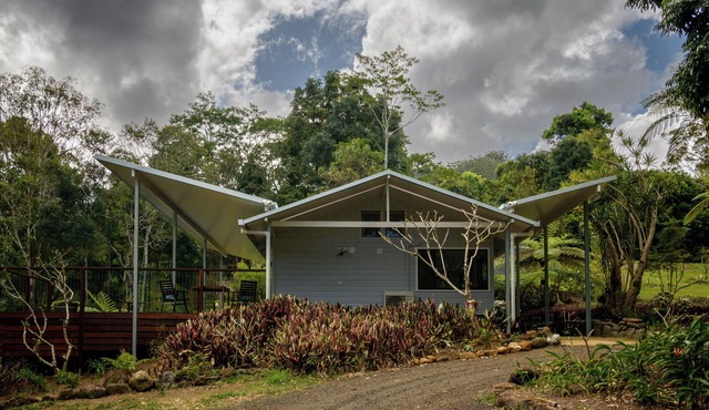 Rainforest Pool House for 2 | Private Magnesium Pool | Byron Hinterland
