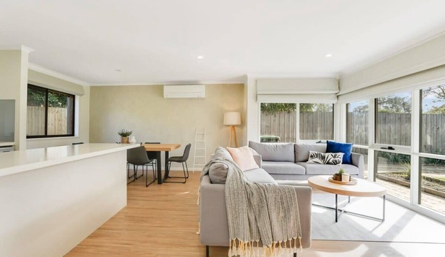 Relaxed at Rosebud-Cosy 3 bedroom beach escape*