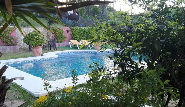 Rustic house in Cordoba capital on the shores of Lake Encantada Free Wi-Fi