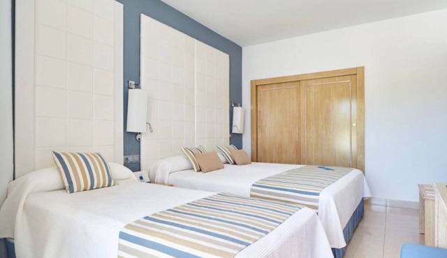 Sandos El Greco - Triple Room